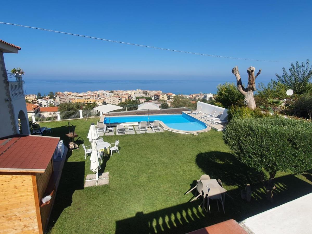 Appartamenti Borgo Panoramico N 9 Tropea Extérieur photo